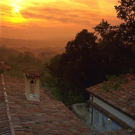 La Della Presuntuosa Villa *